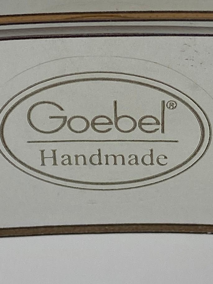 Grote porseleinen schaal van GOEBEL, gedecoreerd door MUCHA, Ophalen