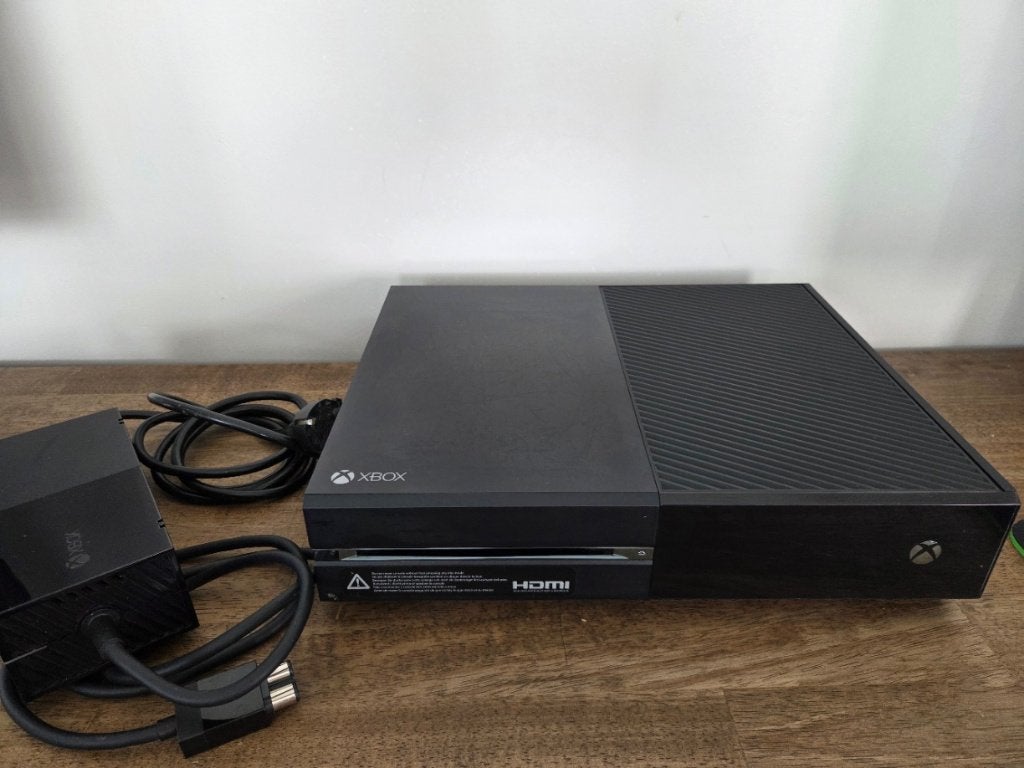 Xbox One Model 1540 – goede staat – werkt perfect, Games en Spelcomputers, Spelcomputers | Xbox One, Gebruikt, Xbox One, Ophalen of Verzenden