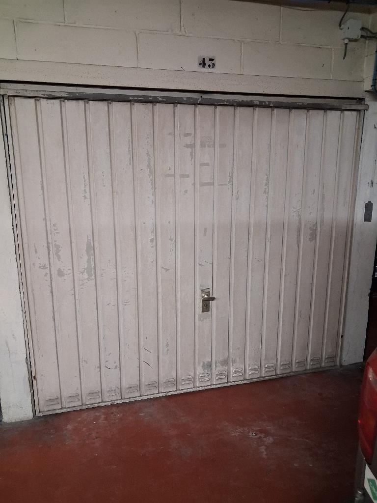 Garage te huur sint niklaas, Province de Flandre-Orientale