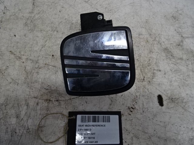 POIGNEE COFFRE / HAYON ARRIERE Seat Ibiza III (6L1), Autos : Pièces & Accessoires, Utilisé, Seat