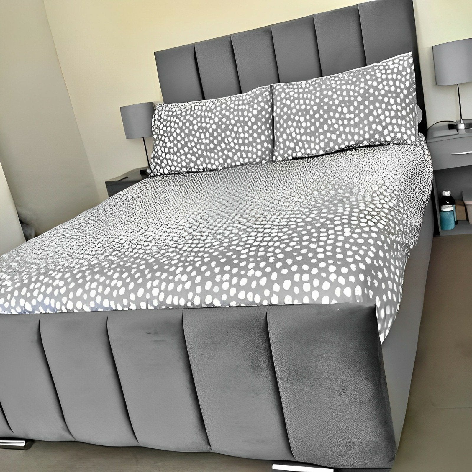 Lit à panneaux flambant neuf avec matelas 140x200, 160x200,, Enlèvement ou Envoi, Neuf