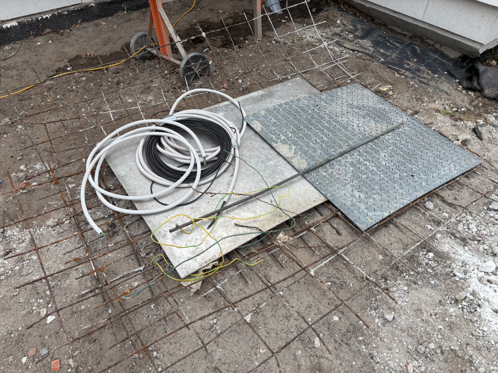 GRATIS - staal en koper, Doe-het-zelf en Bouw, Ophalen, Gebruikt, Koper of Messing