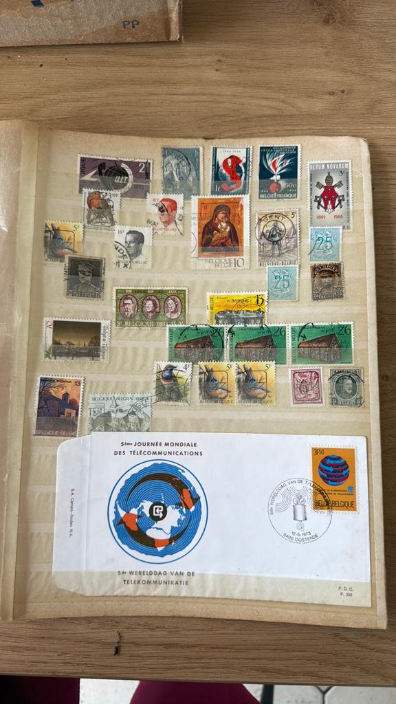 Postzegels jaren 50-70, Ophalen