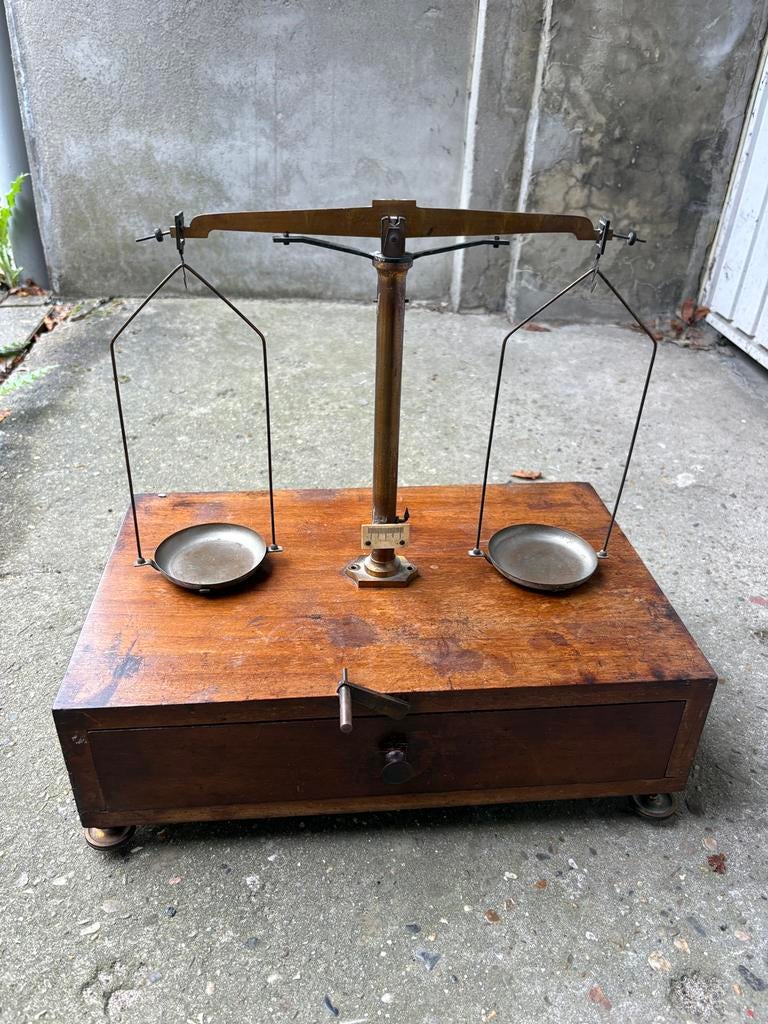 Oude apotherkersweegschaal, Antiek en Kunst, Ophalen