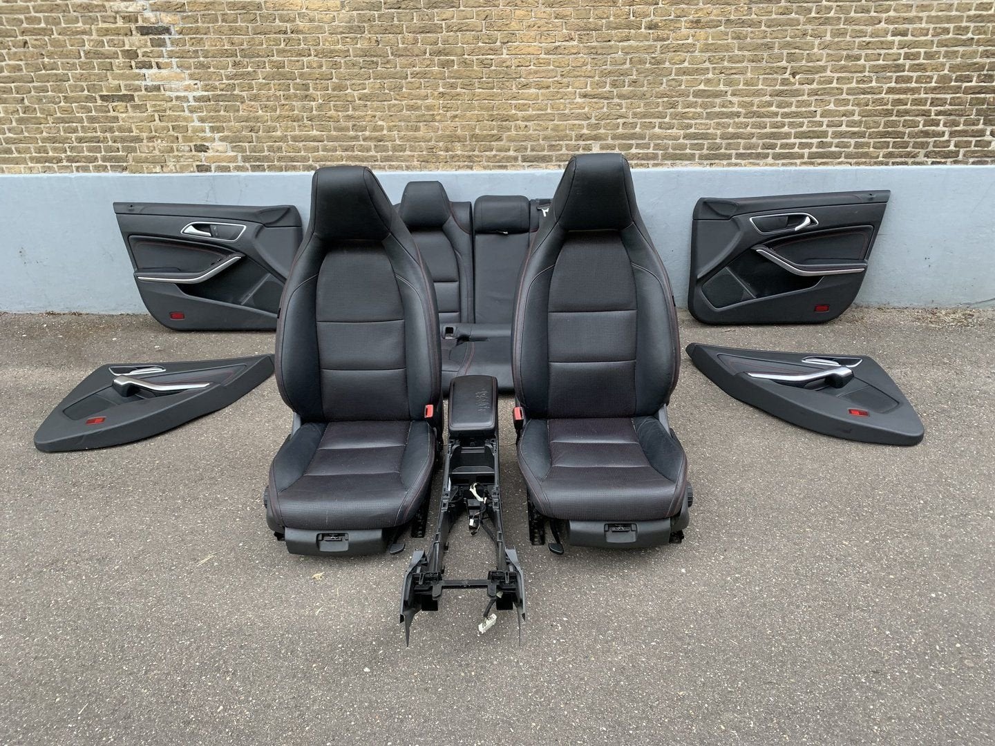 interieur / stoelenset mercedes CLA sedan 2013 tot 2019 Leer, Autos : Pièces & Accessoires, Habitacle & Garnissage, Utilisé, -