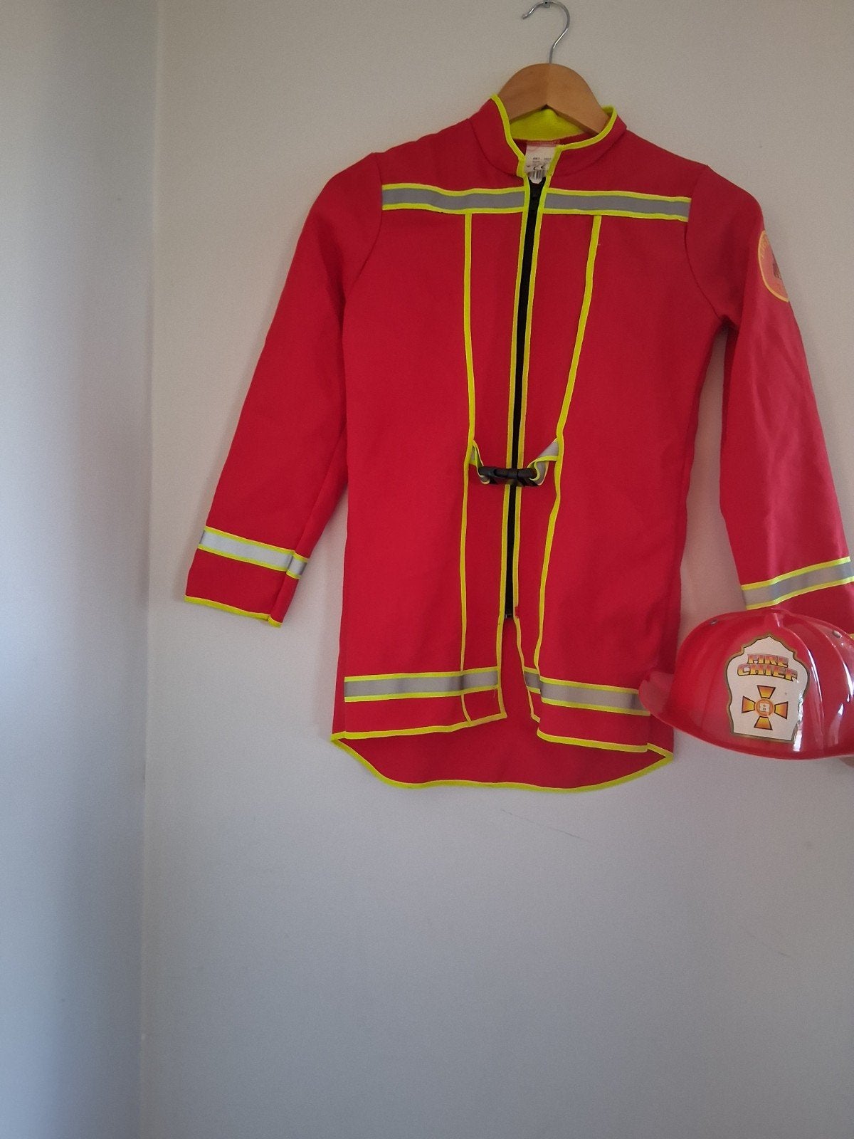 costume de pompier taille 140, Enlèvement