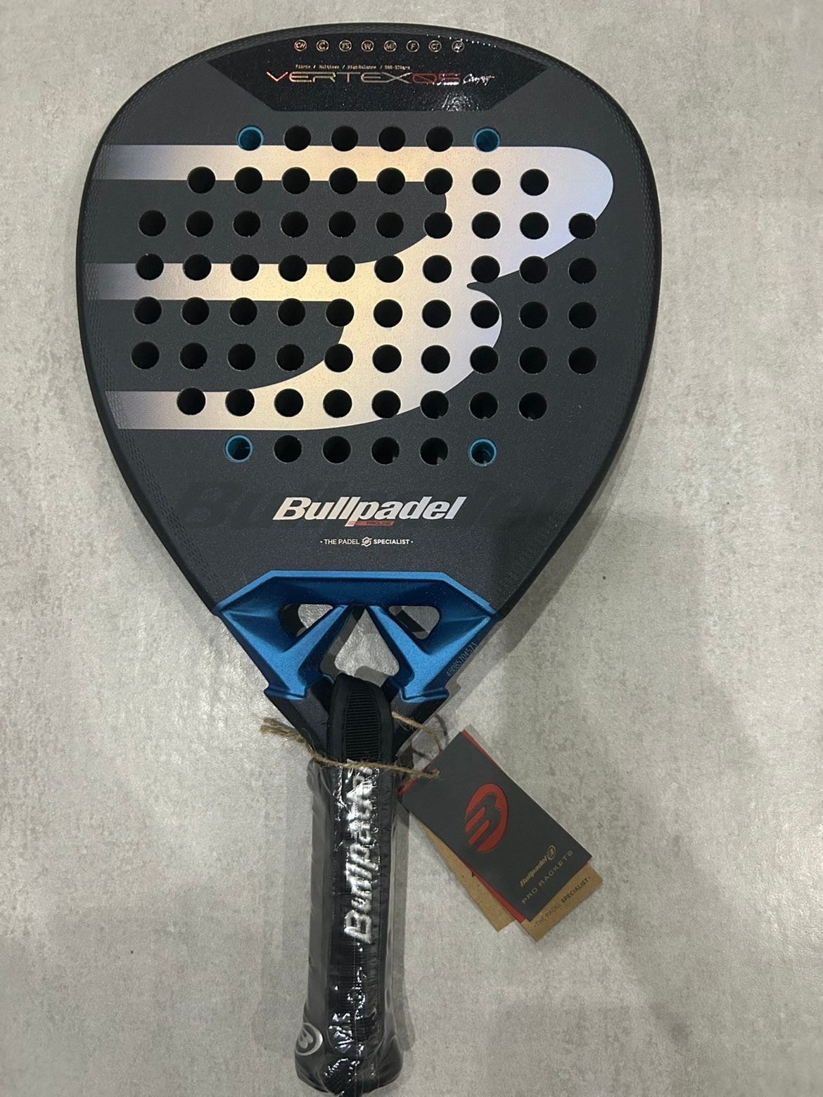 Bullpadel vertex 05 comfort 26, Enlèvement, Neuf, Raquette de padel