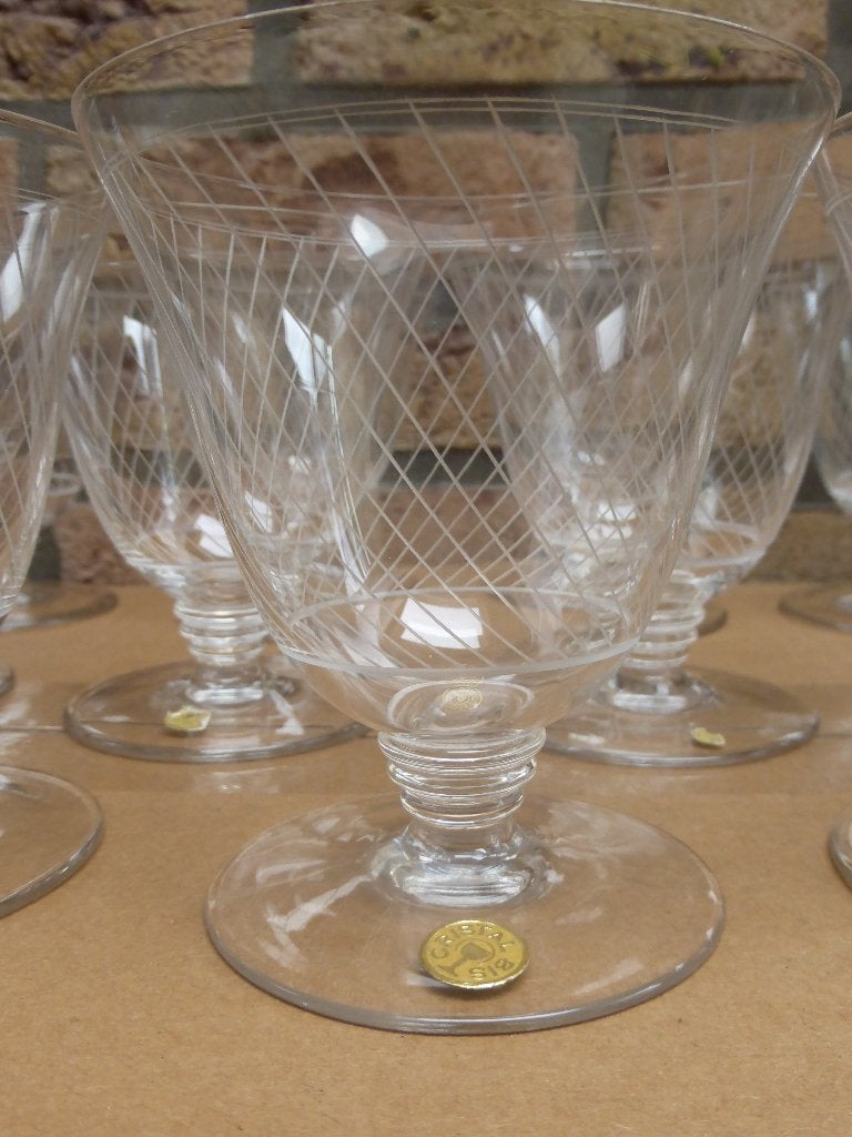 14 gestreepte kristallen glazen - BLS - 9 cm x 7,5 cm, Huis en Inrichting, Ophalen, Overige merken, Zo goed als nieuw, Overige stijlen
