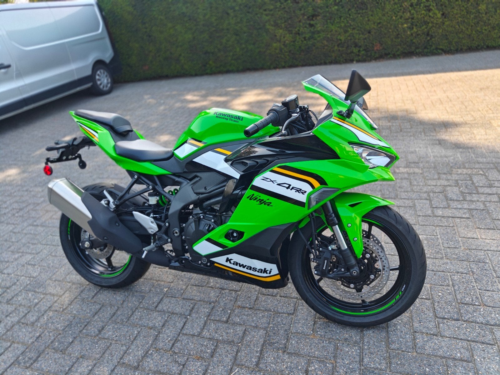 Kawasaki ZX4-RR KRT nieuw, Motoren, Motoren | Kawasaki, 400 cc, Traction Control, Motorrijbewijs A, Bedrijf