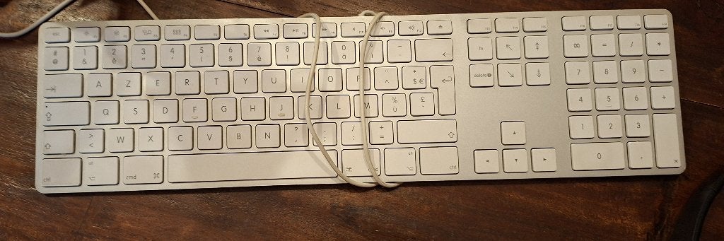 apple 1243 USB toetsenbord AZERTY, Computers en Software, Toetsenborden, Gebruikt, Azerty, Ophalen of Verzenden, Apple