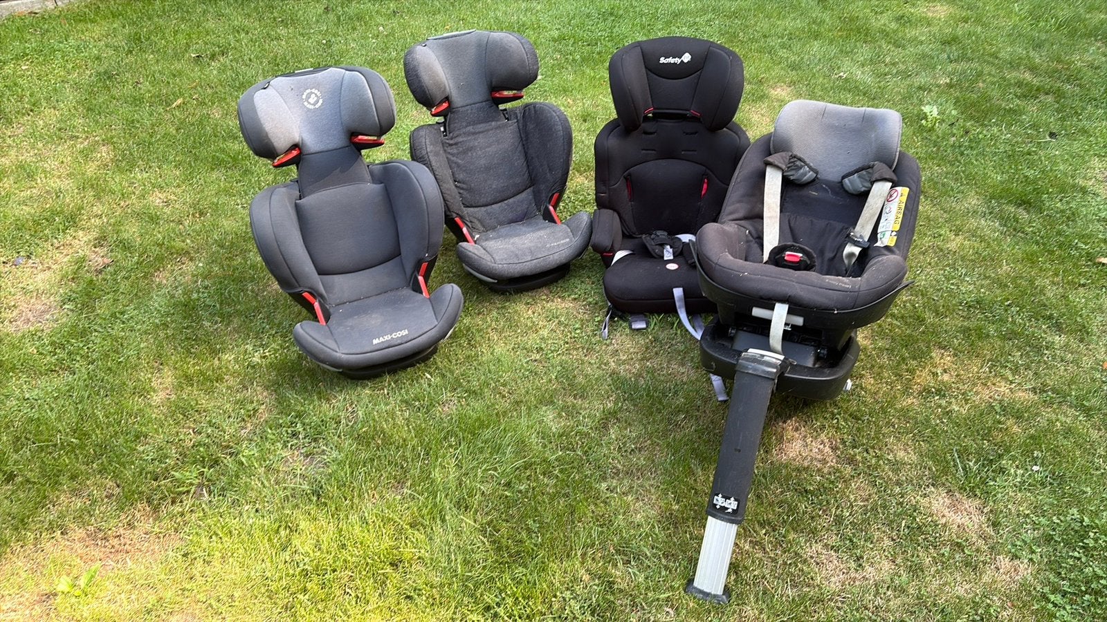 Lot van 4 autostoelen Maxi-Cosi & Safety 1st, Enfants & Bébés, Enlèvement, Utilisé, Maxi-Cosi, Isofix