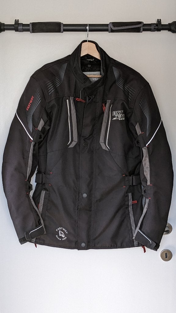 Fastway motorjas maat L, Motoren, Kleding | Motorkleding, Ophalen, Jas | textiel, Dames, FASTWAY
