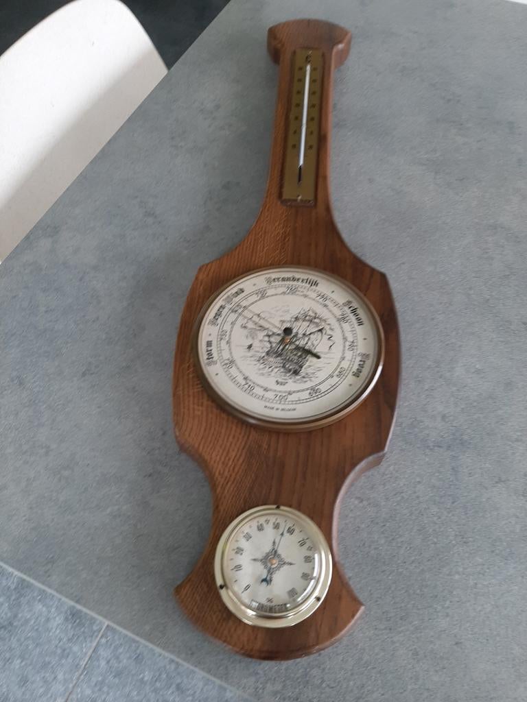 Barometer  Armand Pien, Ophalen, Weerstation