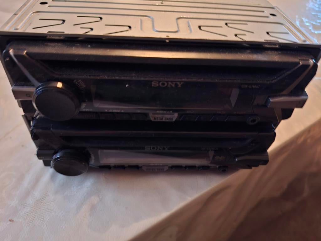2 Autoradio, Ophalen, Zo goed als nieuw