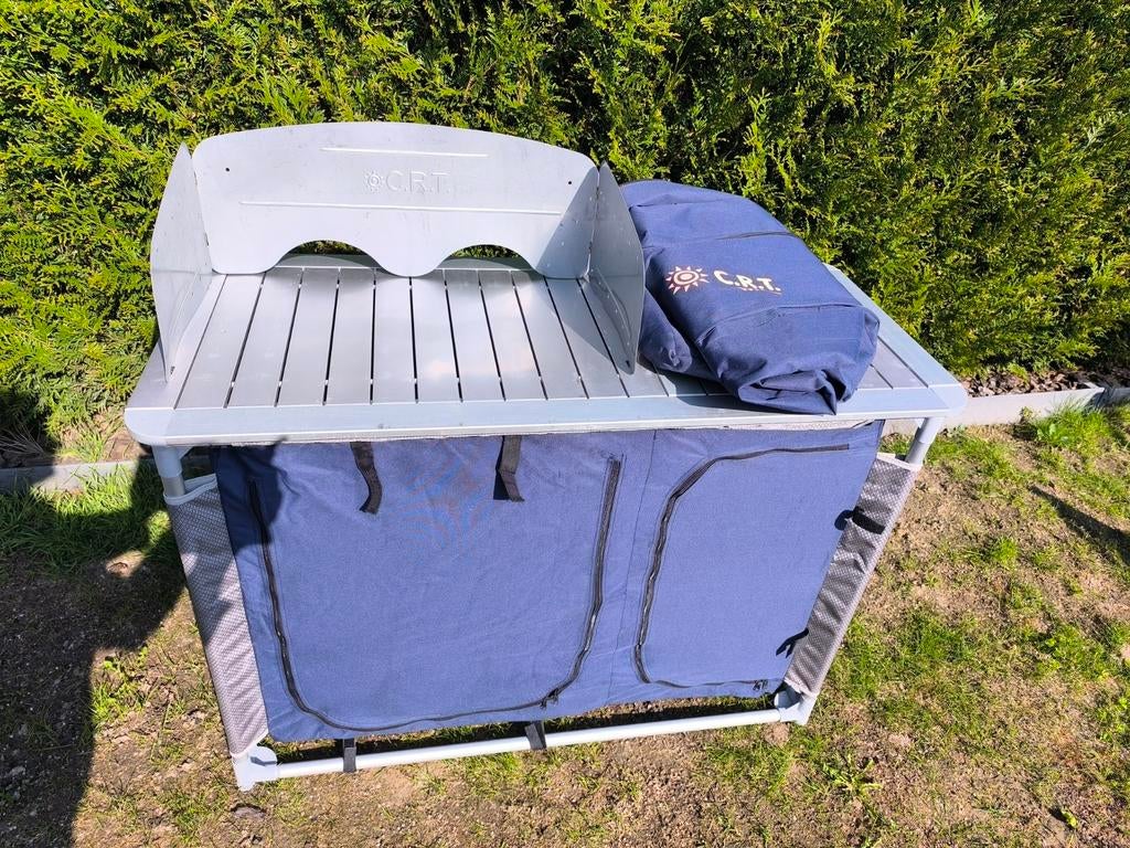 Keuken kast voor camping, Ophalen