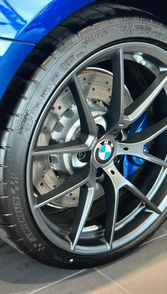 Reparatie van gebarsten of bekraste velgen