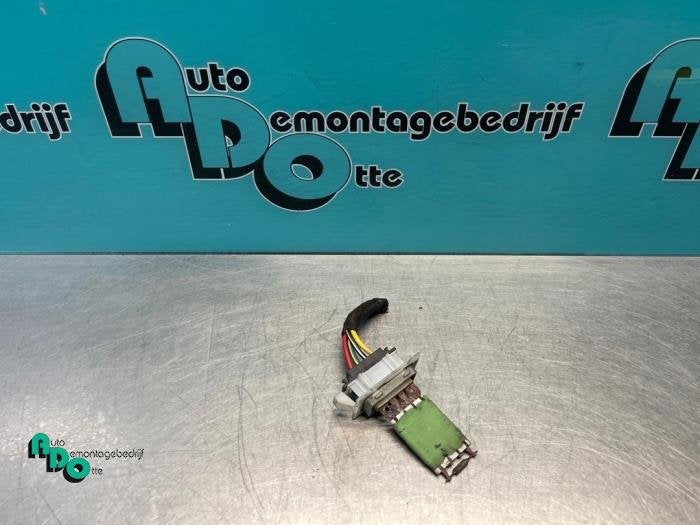 Résistance chauffage d'un Volkswagen Caddy (Caddy 04-), Volkswagen, -, 3 mois de garantie, Utilisé