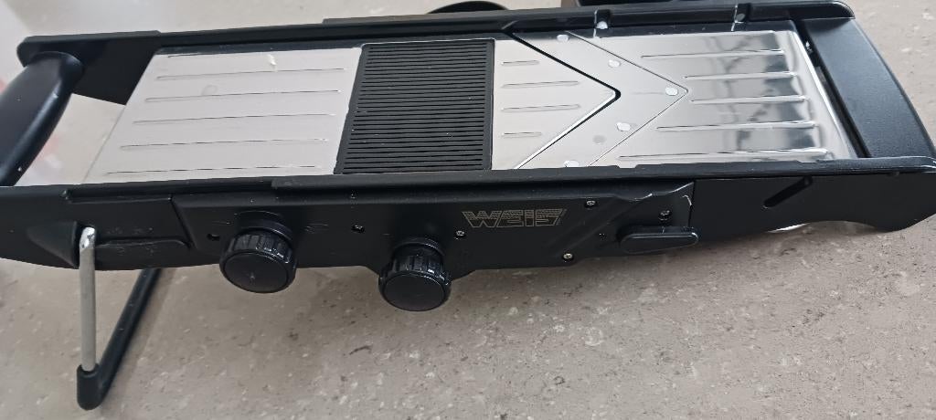 Mandoline Weis, Ophalen, Zo goed als nieuw, Zwart, Snijmachine