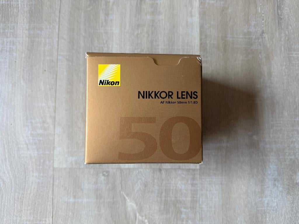Objectif Nikon Nikkor 50mm f/1.8D, Enlèvement, Comme neuf, Lentille standard