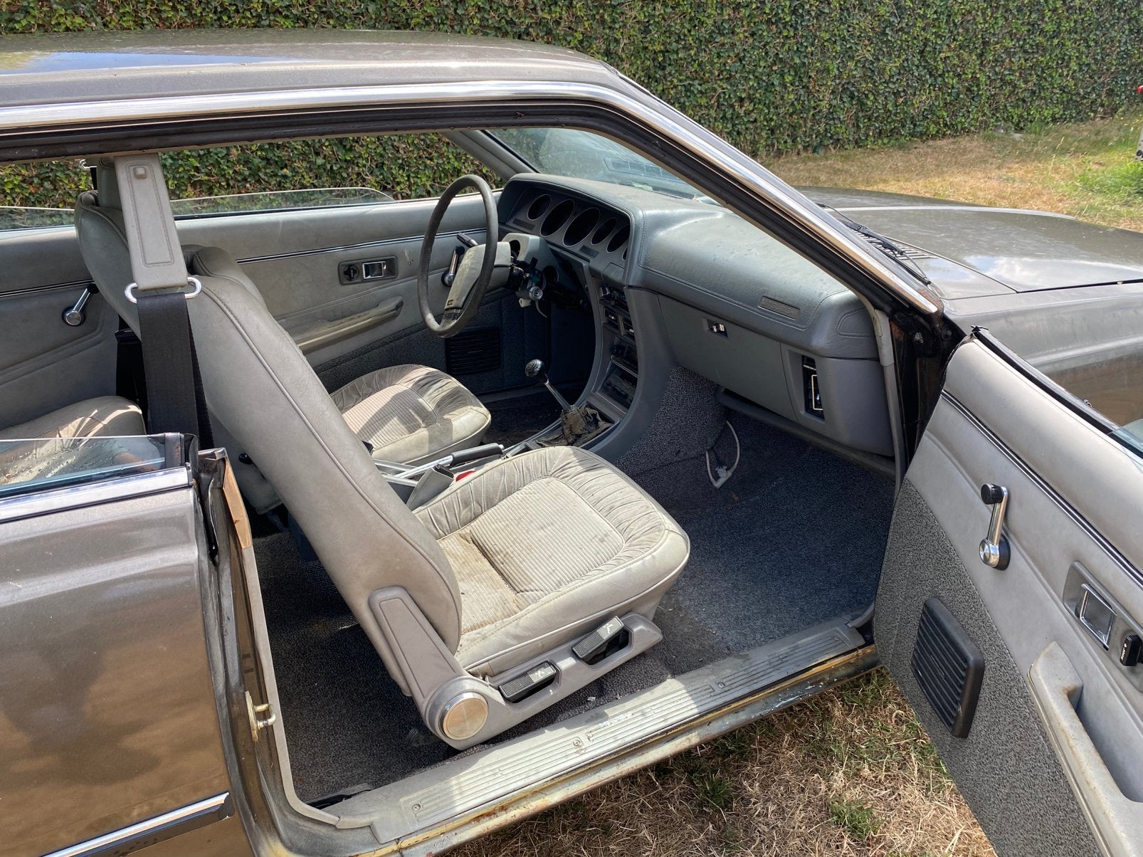 Mitsubishi Sapporo coupé A12 _ Schuurvonst, foto 10