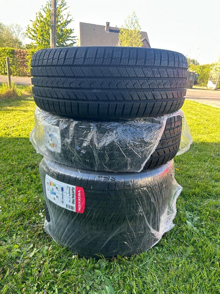 4 pneus Vredestein Quatrac Pro+ 205/50 R17 XL – NEUFS, Ophalen, Nieuw