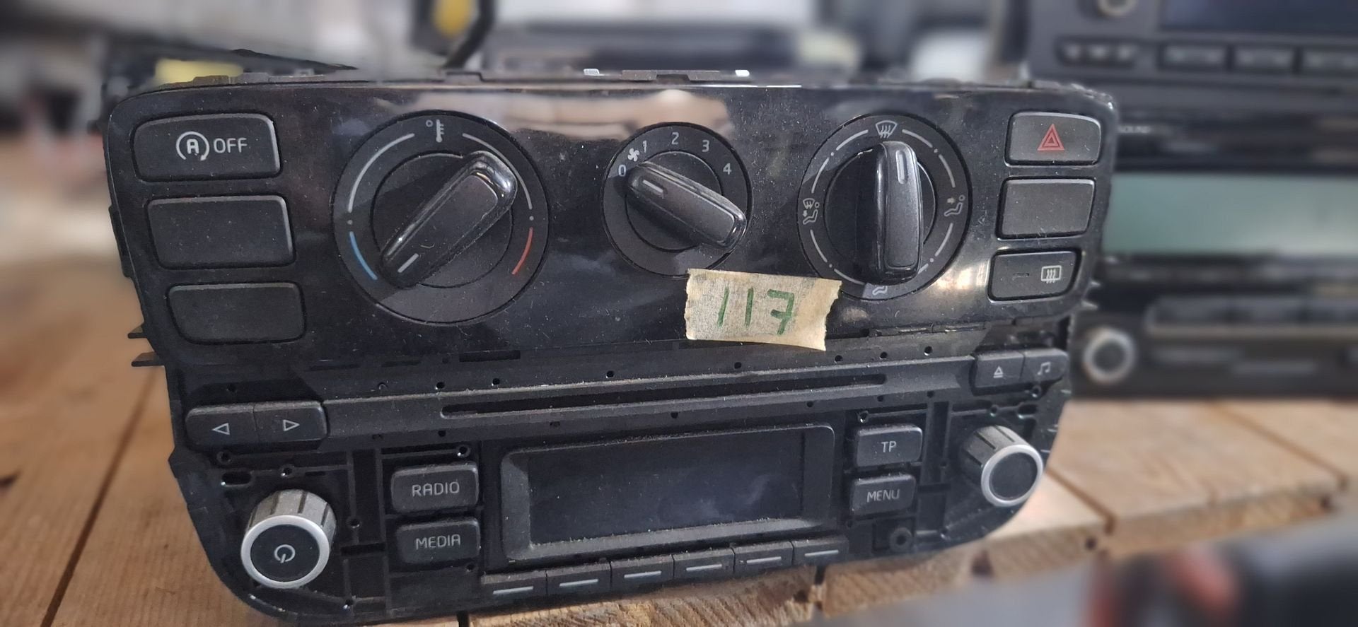 Originele Volkswagen Up! / Citigo / Mii RCD 215 Radio + Airc, Gebruikt, -, -, Ophalen of Verzenden