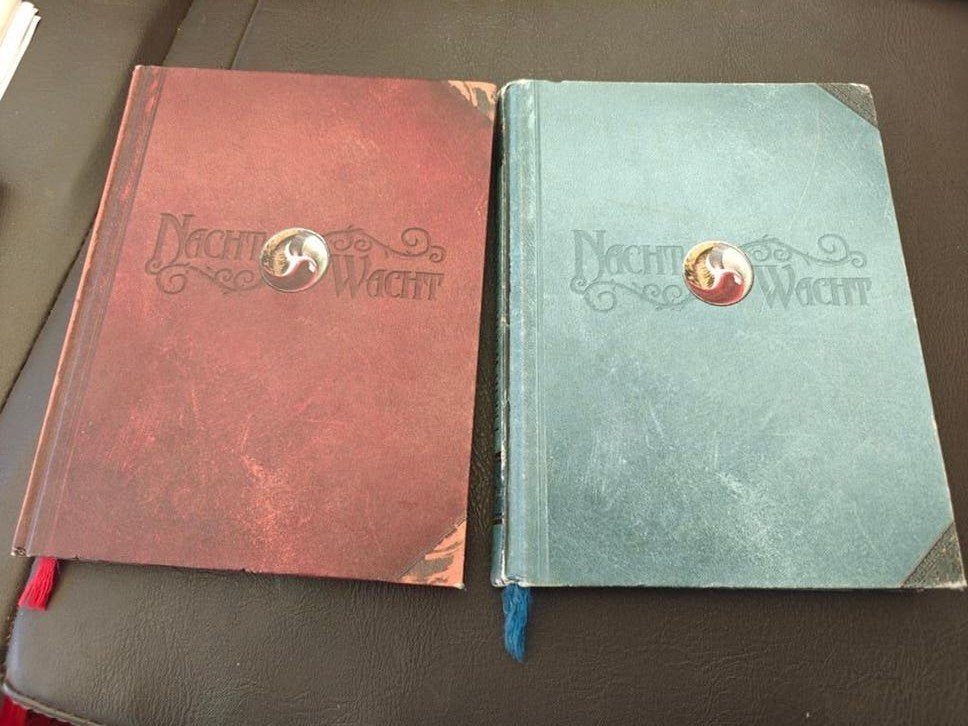 Nachtwacht encyclopedie deel 1 en deel 2, Boeken, Ophalen of Verzenden
