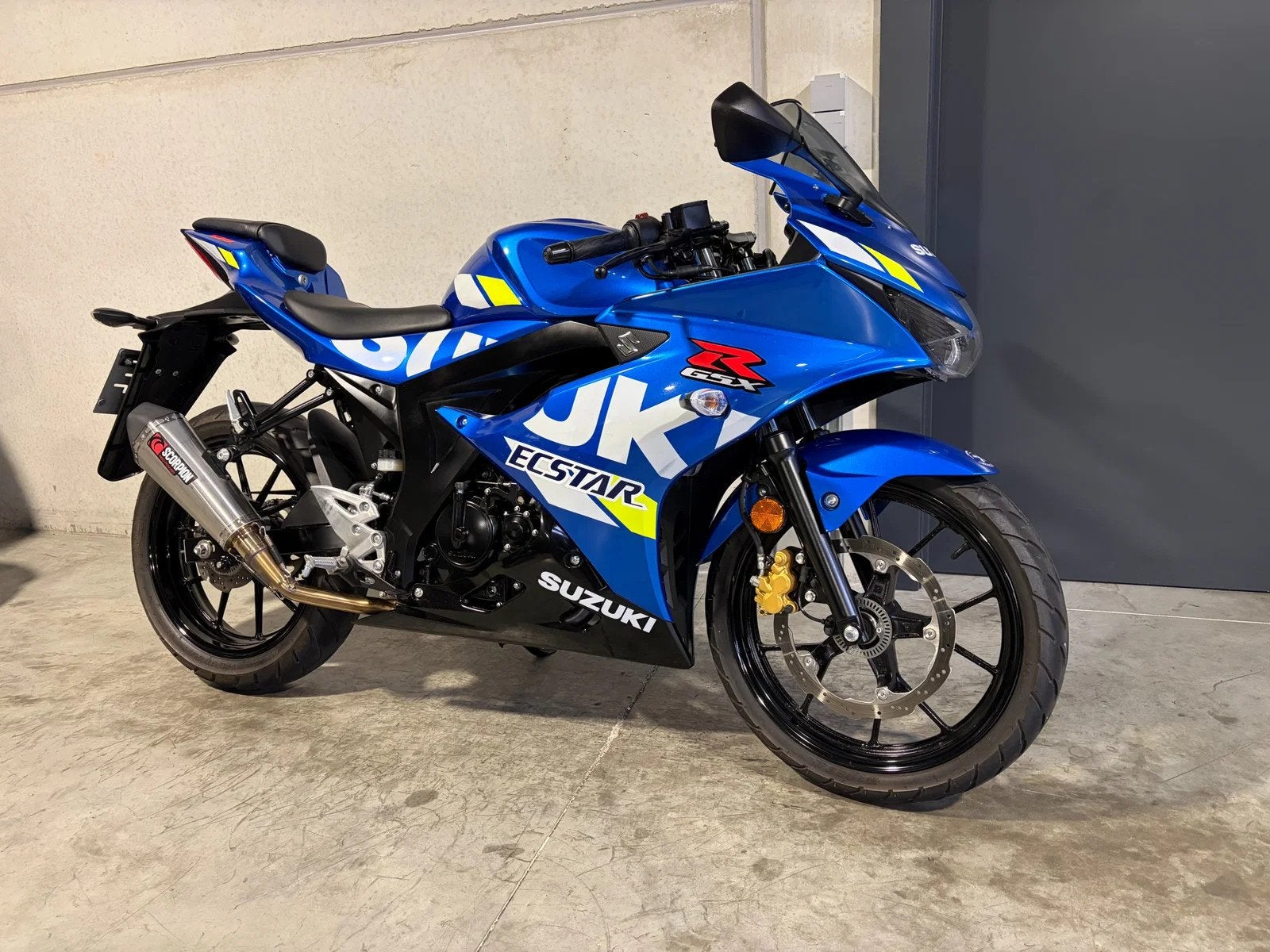 Suzuki GSXR 125 leuke sportieve startersbike met sportuitlaa, Motos, Entreprise, Occasion, Super Sport, Manuelle