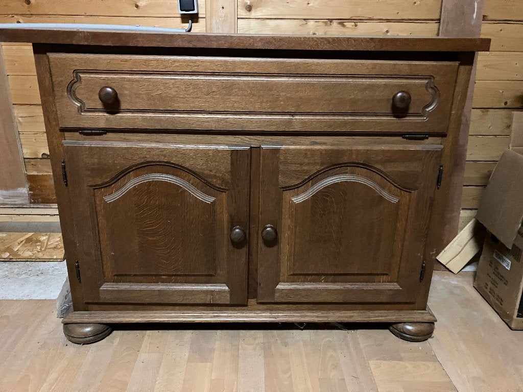 Stevige eiken kast 112cm x 84cm, Antiek en Kunst, Ophalen