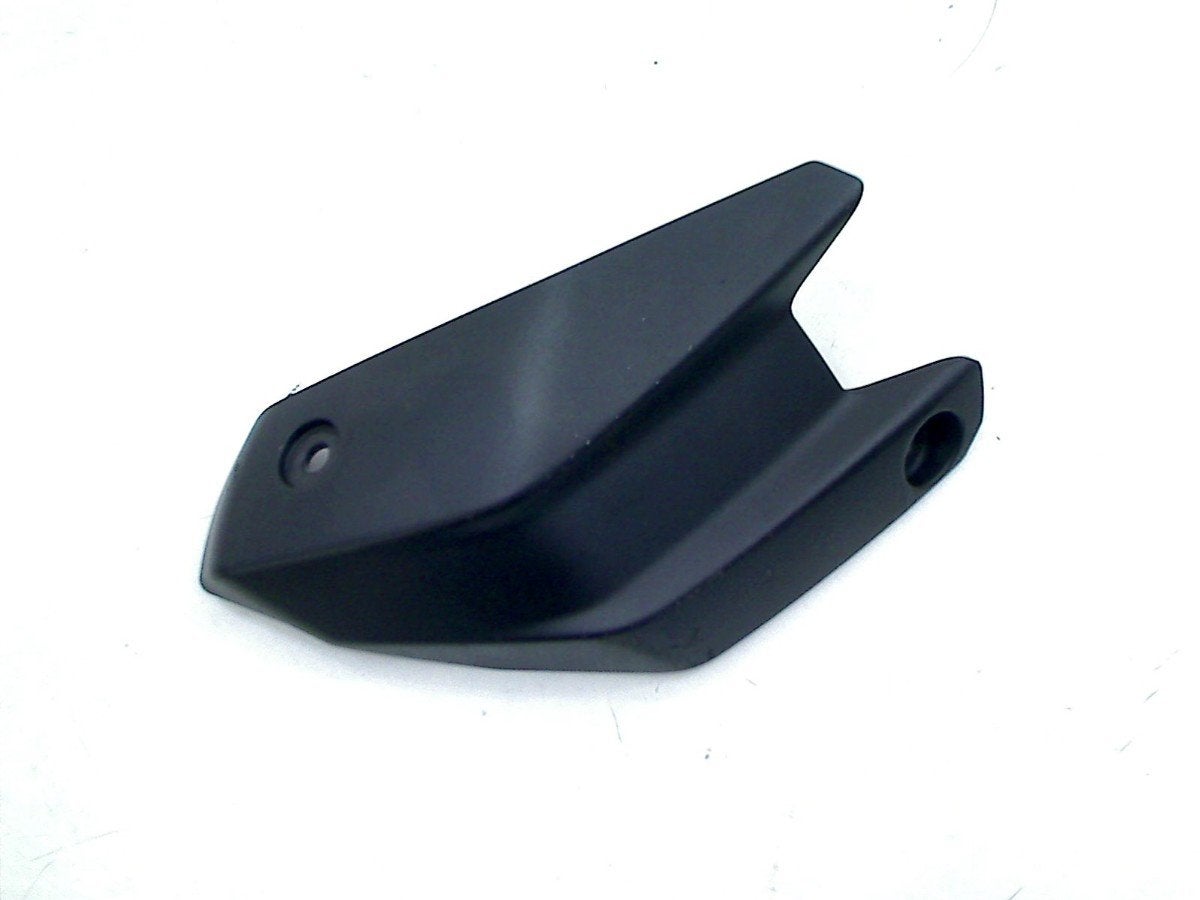 FRAME COVER BMW F 900 R 2018-2022 (F900R K83) (18518358801), Dhr. S. di Majo, Utilisé, Info@cama-motorparts.nl, P.J. Troelstraweg 8 8
3144 CX  MAASSLUIS, NL