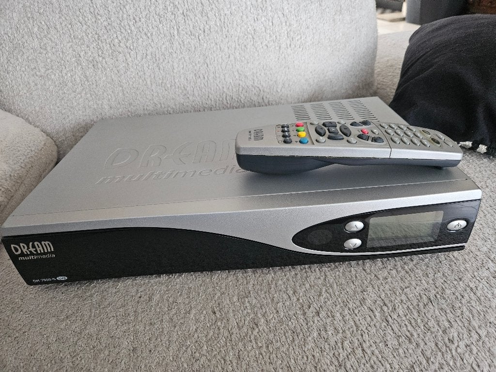 Dreambox DM 7000-S, TV, Hi-fi & Vidéo, Enlèvement, Utilisé, Accessoires d'antenne (parabolique), Dreambox