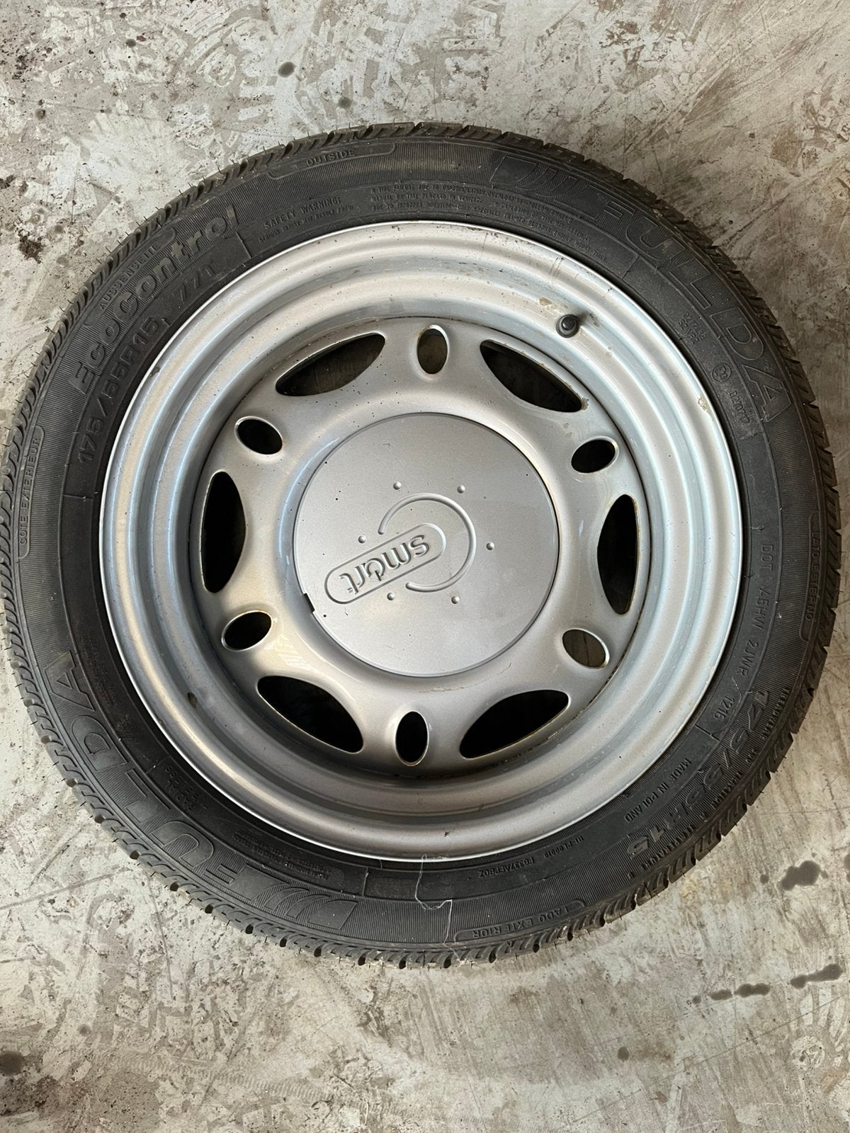Banden met velg 175/55 R15, Enlèvement, Pneu(s)