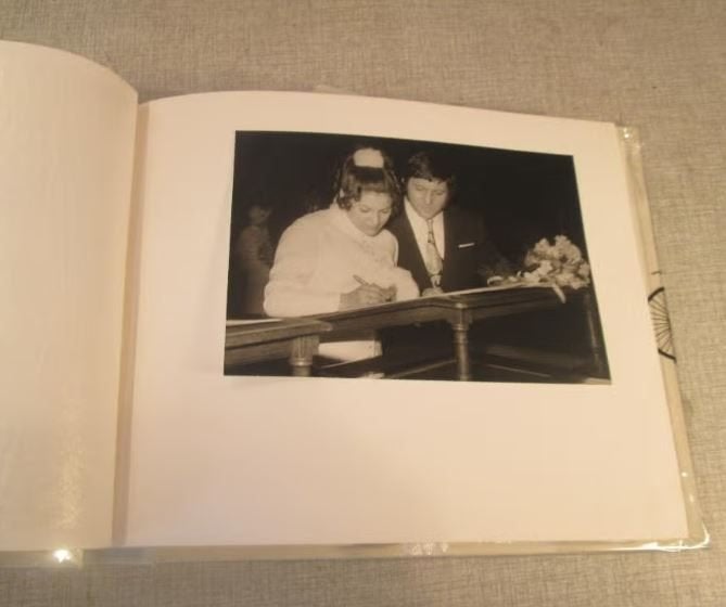 40 Oude Zwart-wit Fotos in album - Huwelijk 1972, Ophalen of Verzenden, 1960 tot 1980, Zo goed als nieuw, Foto