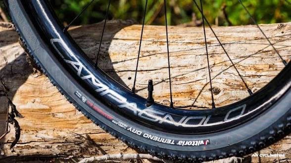 Campagnolo Levante gravel wielen, Fietsen en Brommers, Fietsonderdelen, Wiel, Ophalen of Verzenden, Zo goed als nieuw, Gravelbike