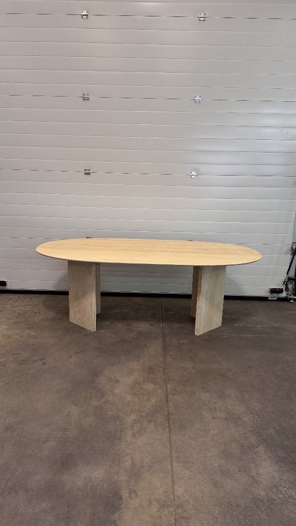 Table ovale en travertin, Maison & Meubles, Enlèvement, Ovale