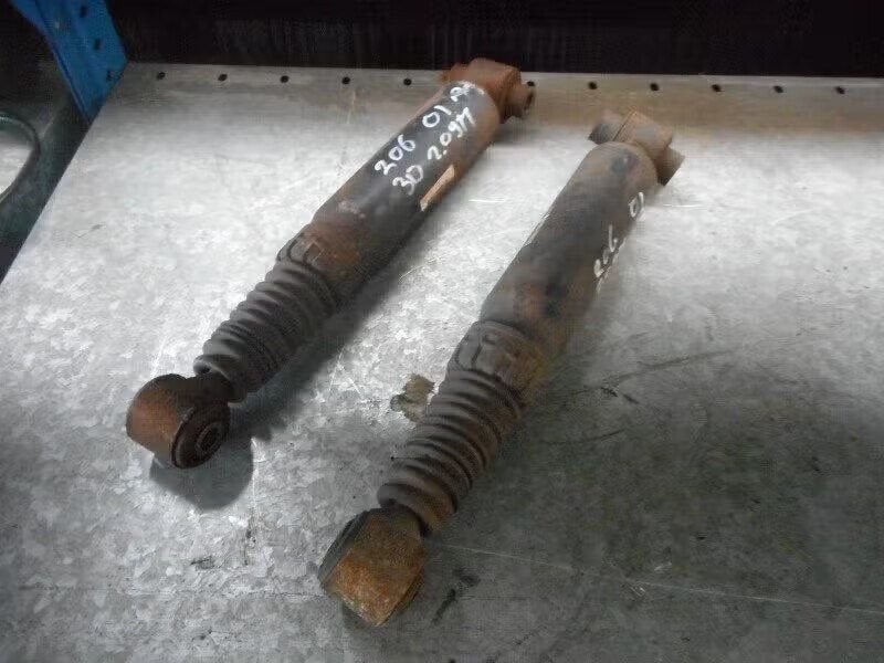 SCHOKBREKERSET ACHTER Peugeot 206 (2A / C/H/J/S), Kontakt-peugeot@peugeot.com, Gebruikt, Ophalen of Verzenden, Bahnhofsplatz 65423 Rüsselsheim, DE