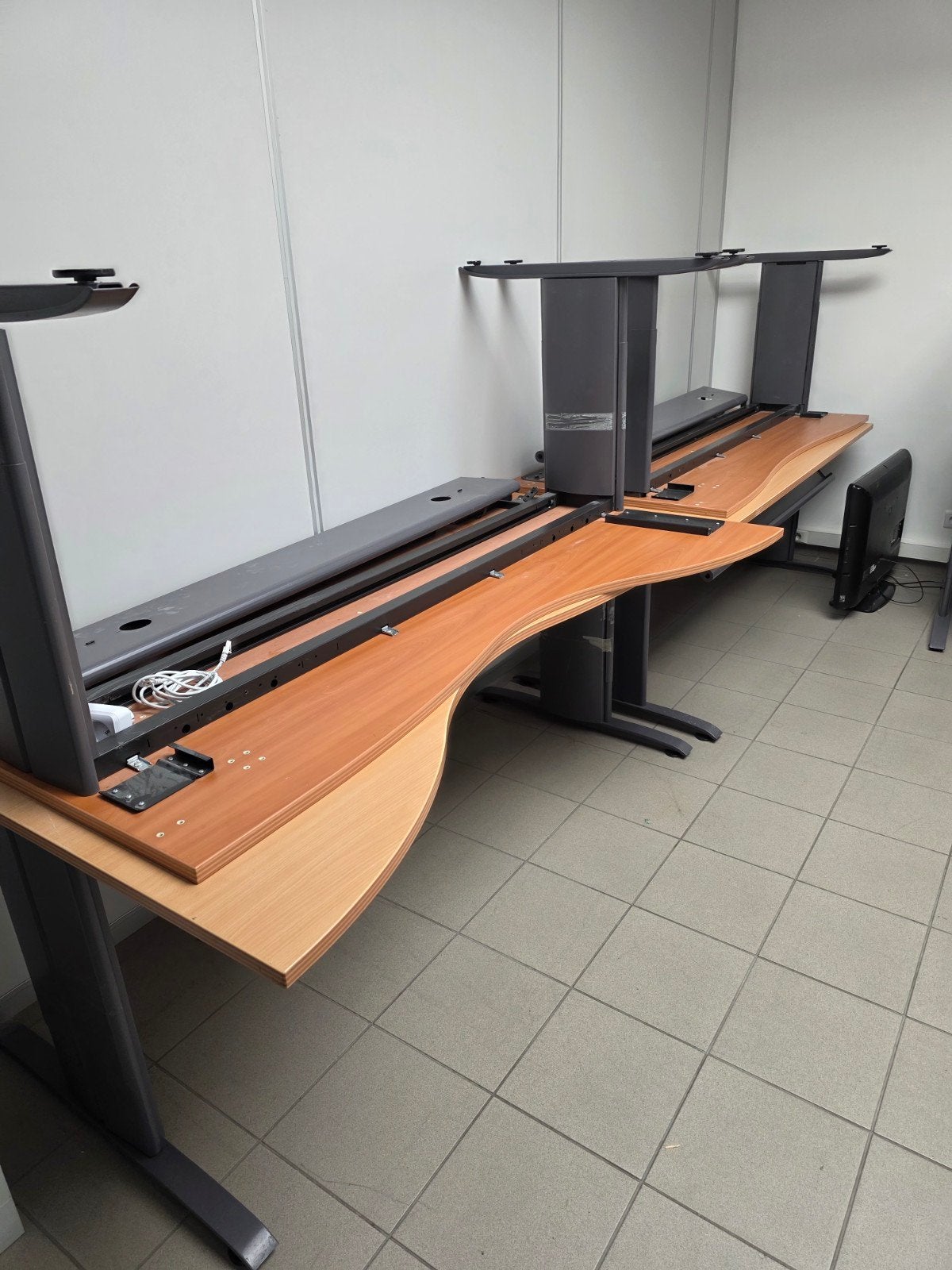 À vendre – Lot de 6 bureaux professionnels, Enlèvement