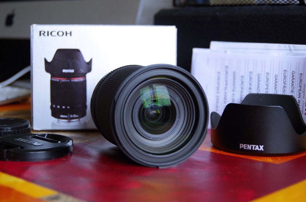 Écran HD Pentax DA 16-85 mm f/3,5-5,6 ED DC WR, 85 mm, Enlèvement ou Envoi, Lentille standard, Ne fonctionne pas