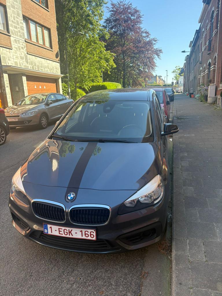 Bmw 216d grand tourer, Auto's, Voorwielaandrijving, 5 deurs, Zilver of Grijs, Te koop