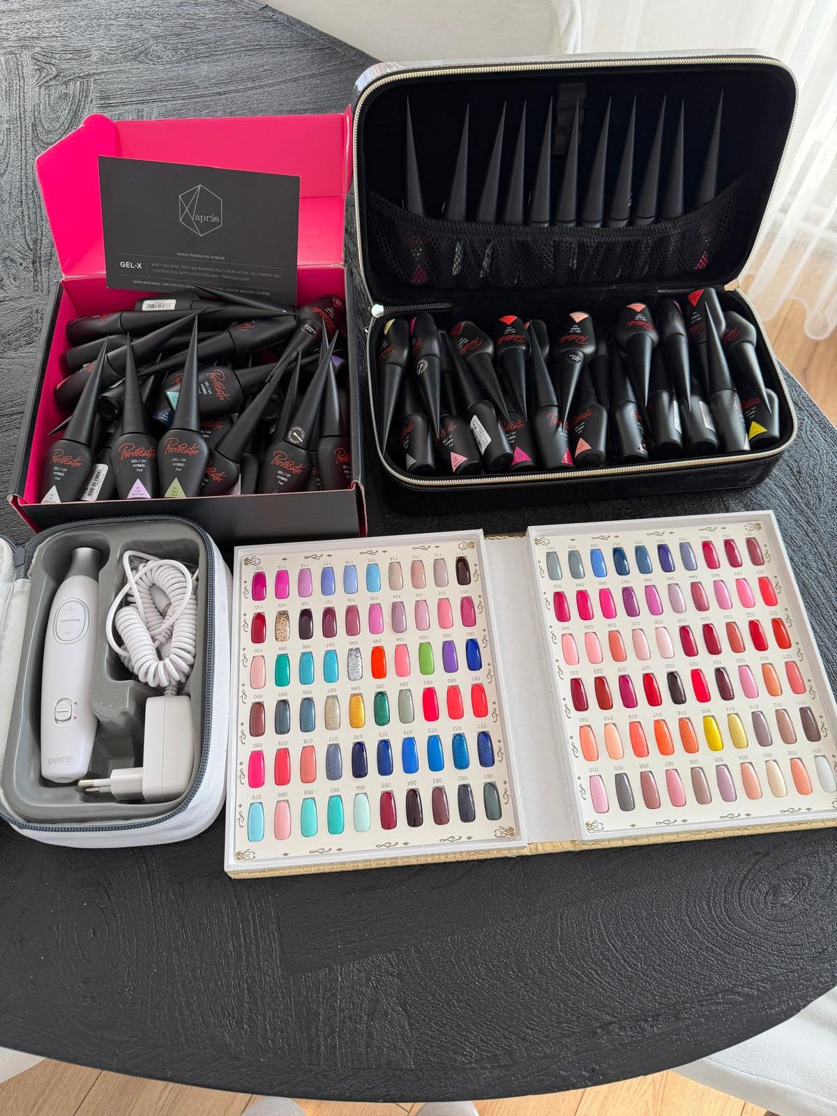 Manicuur Gel lakken, Handtassen en Accessoires, Uiterlijk | Cosmetica en Make-up, Ophalen, Overige kleuren, Zo goed als nieuw
