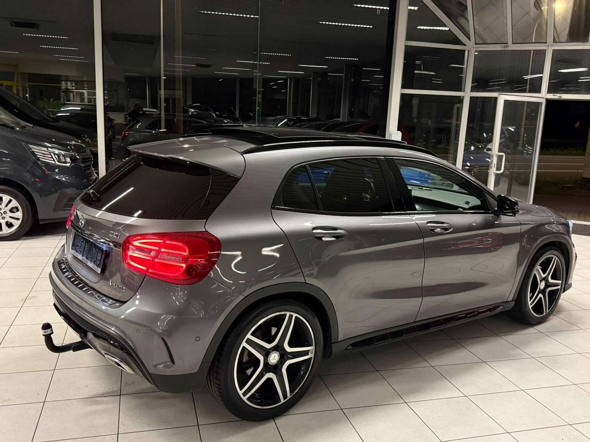 Mercedes-benz GLA 200CDI 4 MATIC 2.2D 100kW Automatique Euro, Autos, 100 kW, Achat, Euro 6, Entreprise