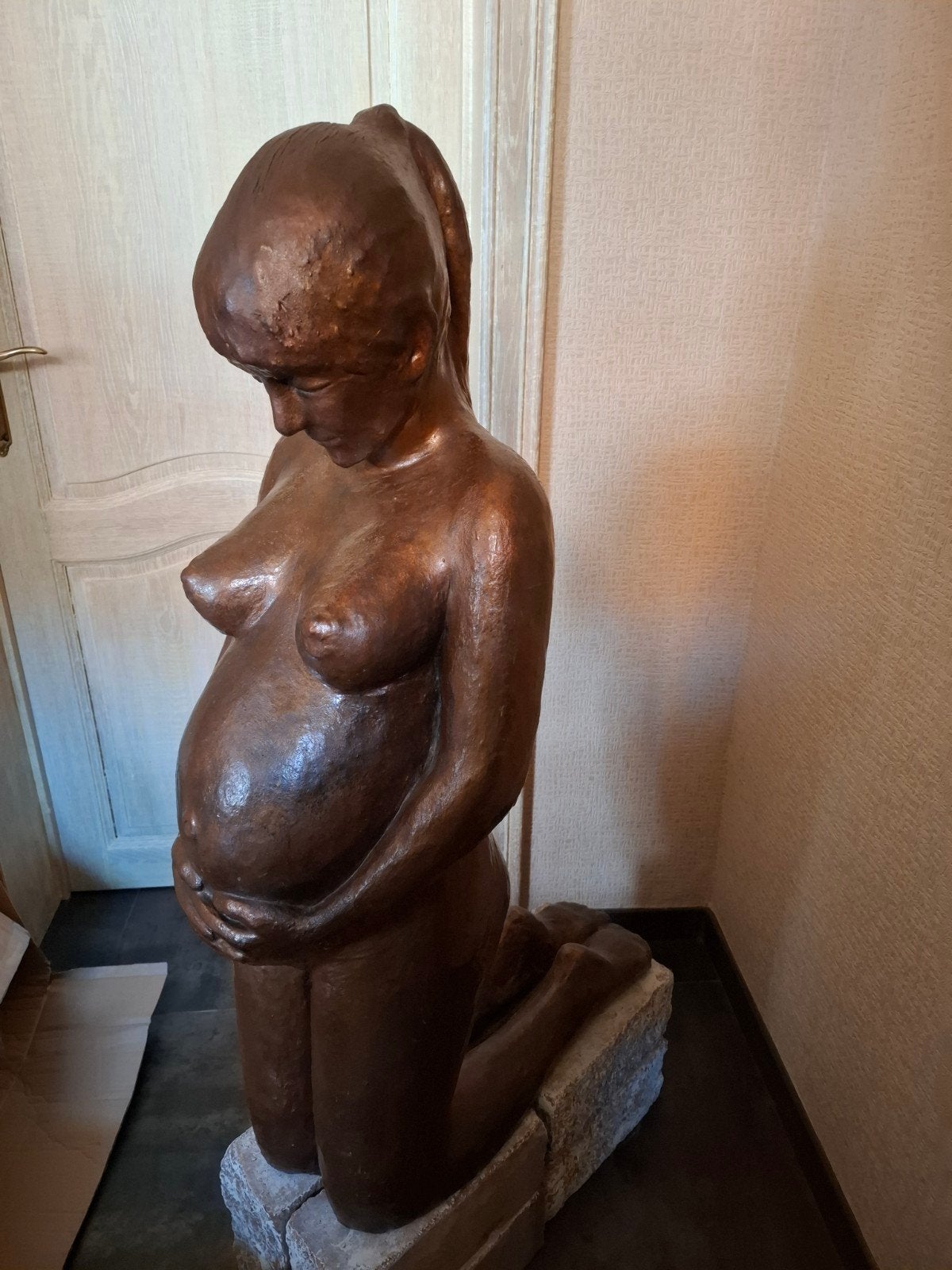 Koper kunst zwanger vrouw, Ophalen, Koper