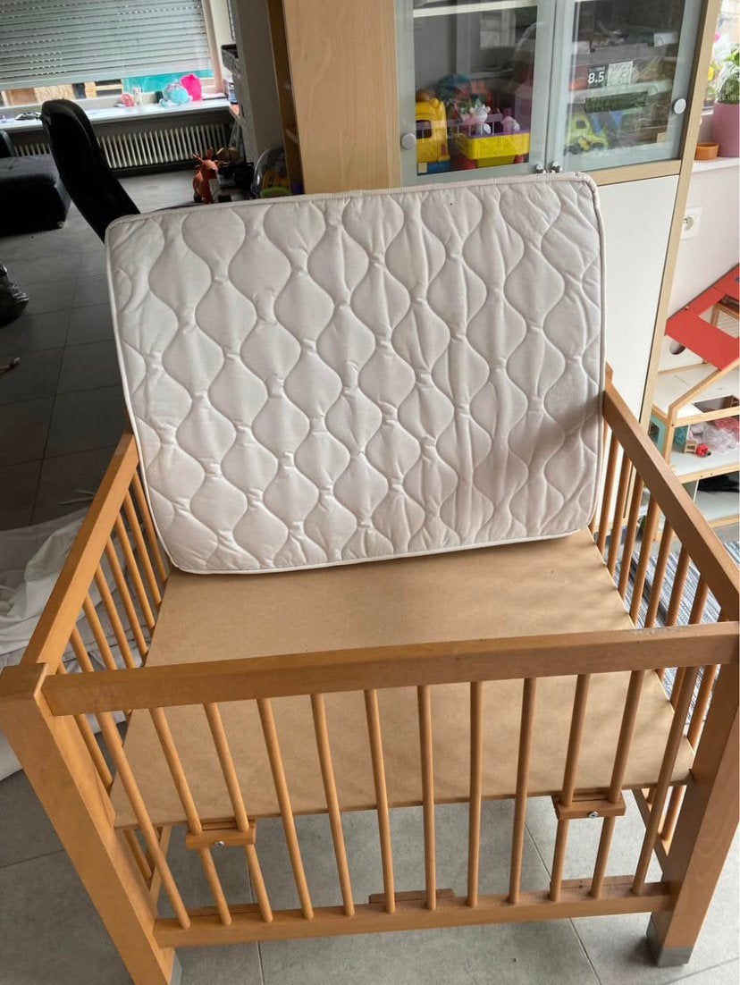 Babypark childwood met matras, Kinderen en Baby's, Babyparken, Ophalen, Gebruikt, Vierkant, In hoogte verstelbaar
