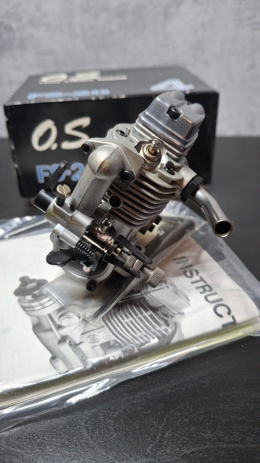 Moteur OS FS20 4 Temps 3.5cc neuf., Hobby & Loisirs créatifs, Enlèvement