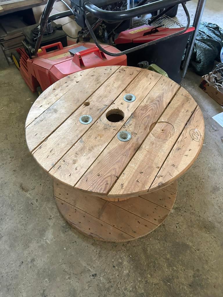 Bobine de câble, table de jardin bois, Enlèvement, Comme neuf, Rond, Bois
