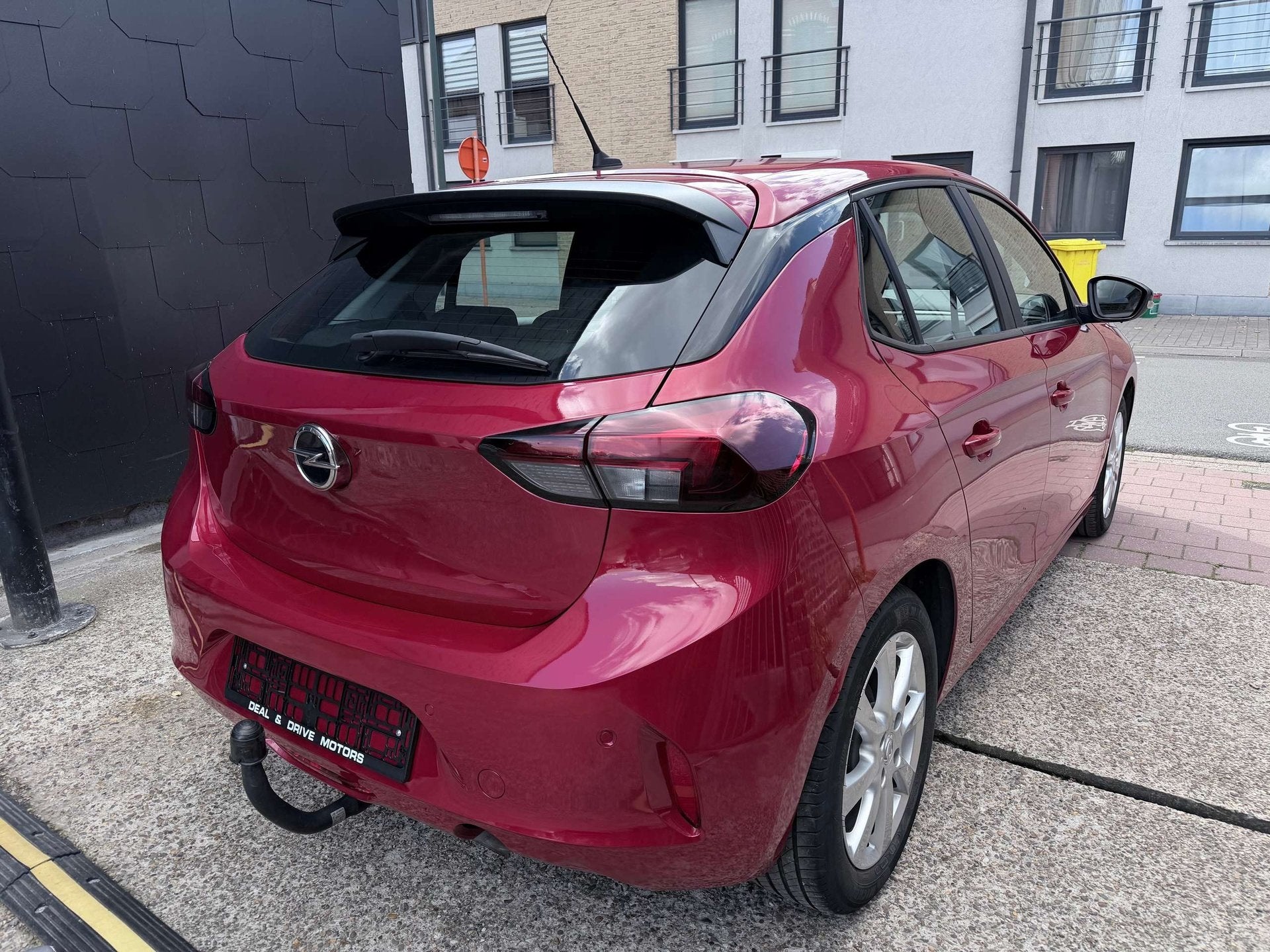 Opel Corsa 1.2 I EDITION | CARPLAY | CRUISE | AIRCO, Autos, Rouge, 118 g/km, Achat, Euro 6