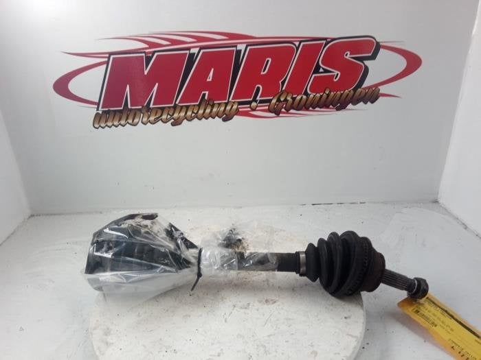 Arbre de transmission avant gauche d'un Volkswagen Polo, Autos : Pièces & Accessoires, -, Volkswagen, -, 3 mois de garantie