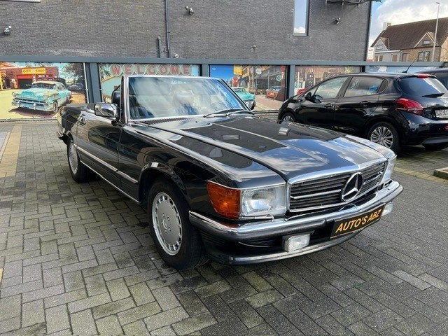 Mercedes 560 SL, foto 3