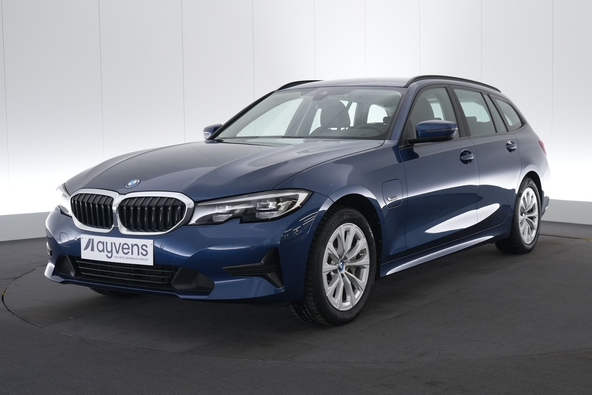 (2BWN765) BMW 3 SERIES TOURING, https://public.car-pass.be/vhr/a4aa58d9-6f8b-4c8b-9ca3-3df9cb2e3701, Achat, Entreprise, Carnet d'entretien
