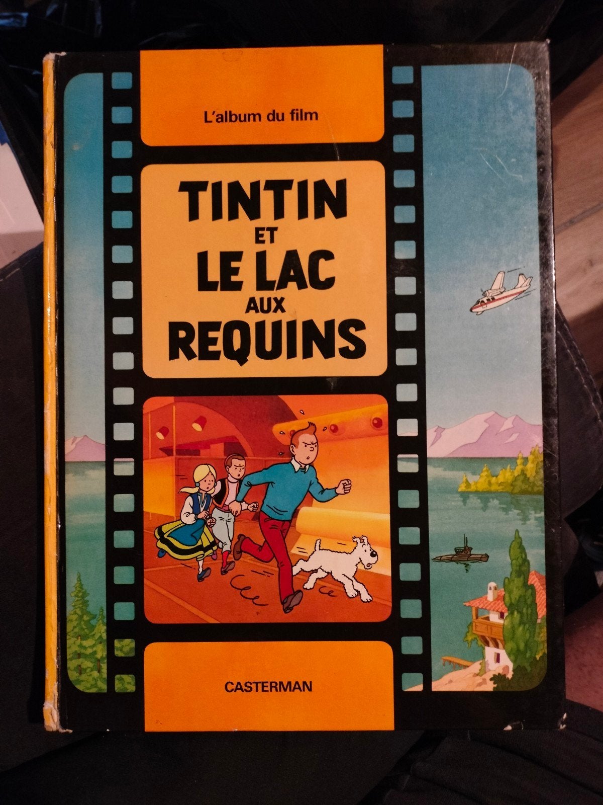 Tintin - Le lac aux requins, Enlèvement ou Envoi, Une BD, Utilisé, Hergé.